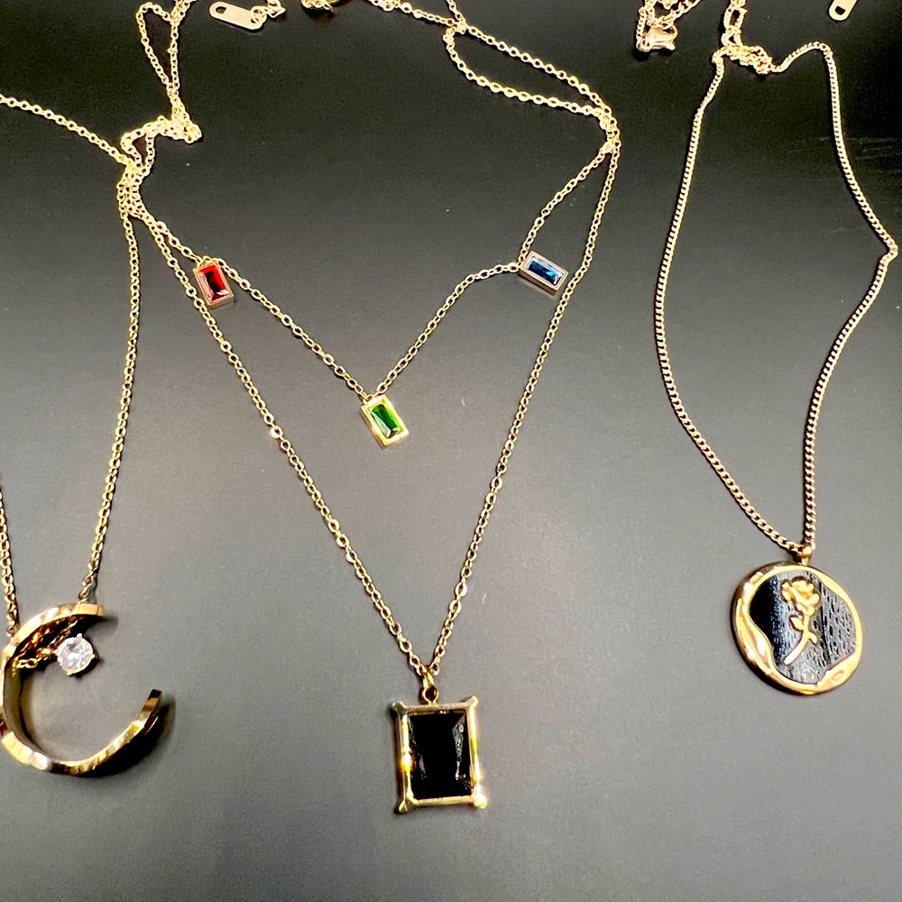 Stainless steel waterproof , tarnish proof jewelry!